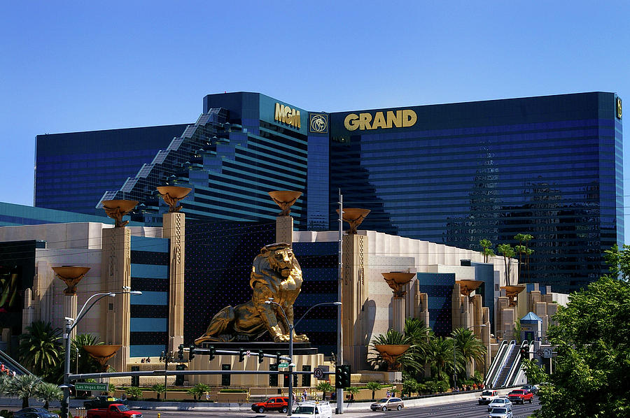 hotels near mgm casino dc