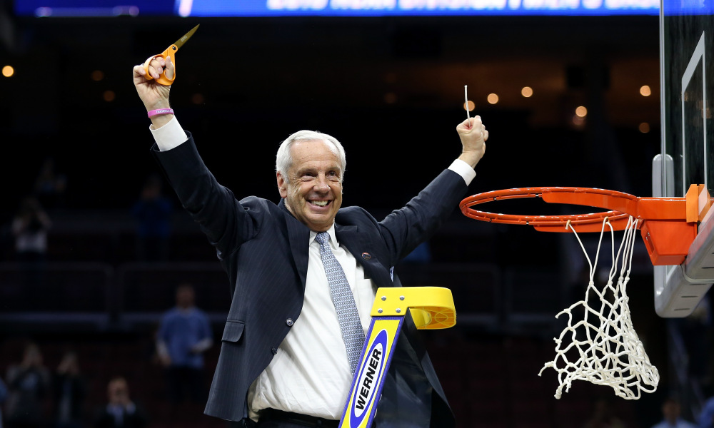 Pelatih Kepala North Carolina Tar Heels Roy Williams