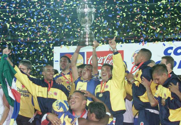 2001 Copa America Winners - Colombia