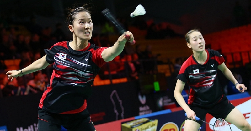 Korean Women's Doubles Team - Chang Ye-Na & Lee So-Hee