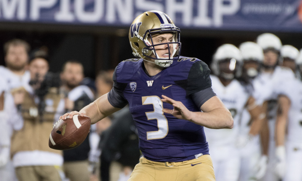 Washington Huskies Quarterback - Jake Browning