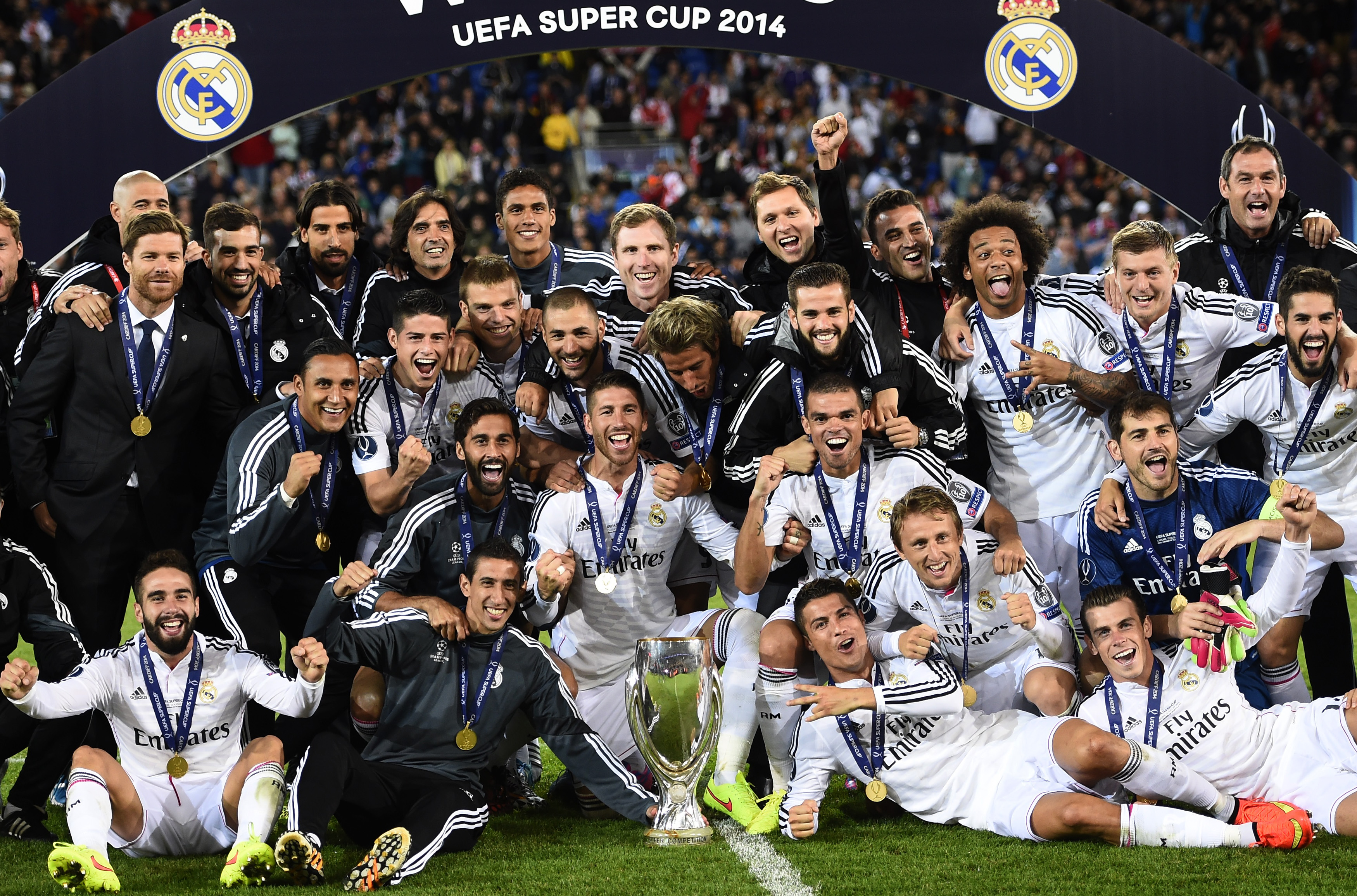 Реал карс. Футбольная команда Реал Мадрид. Реал Мадрид sostav 2018. Команда Реал Мадрид 2014. Фото футбольной команды Реал Мадрид.