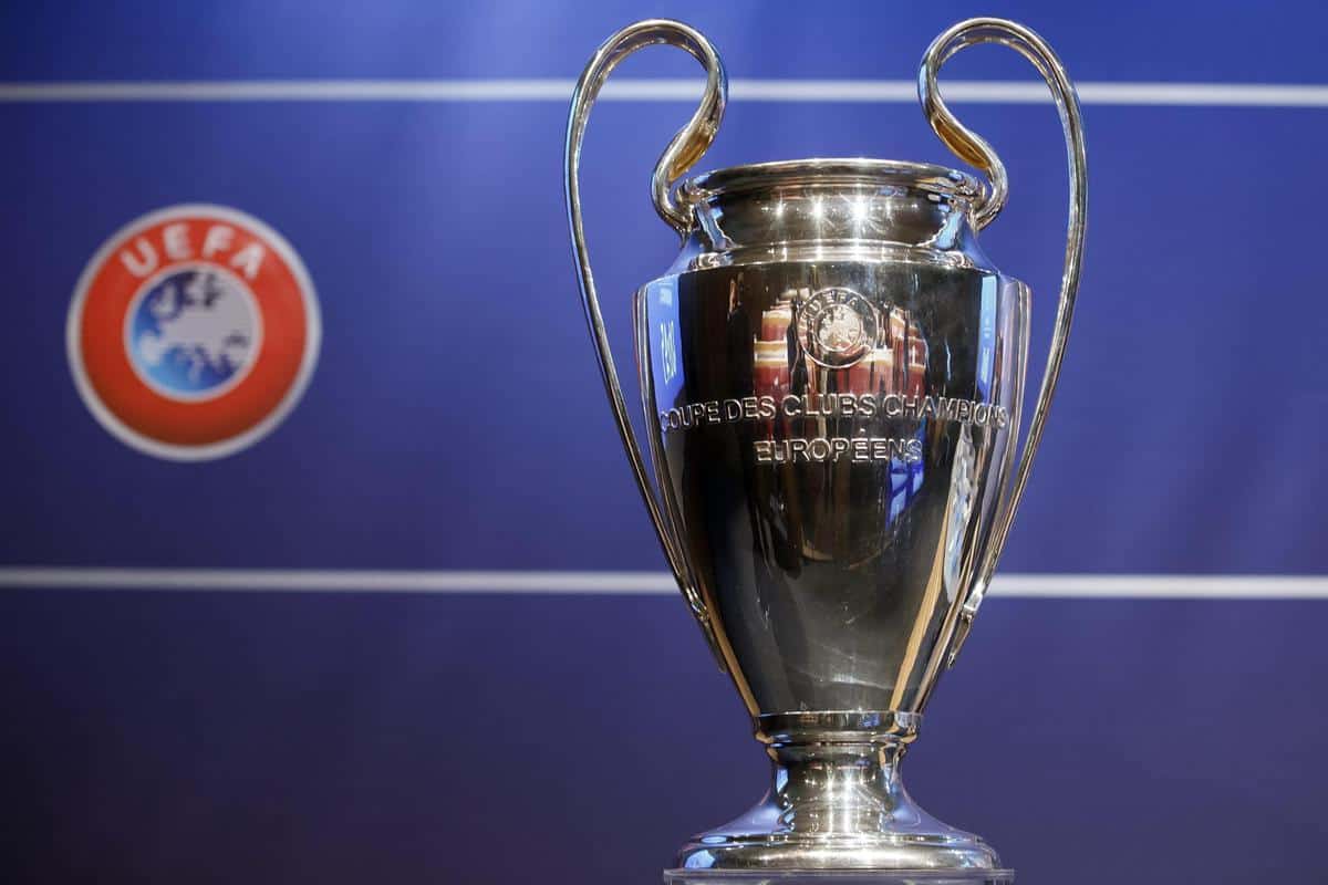 UEFAチャンピオンズリーグ優勝杯